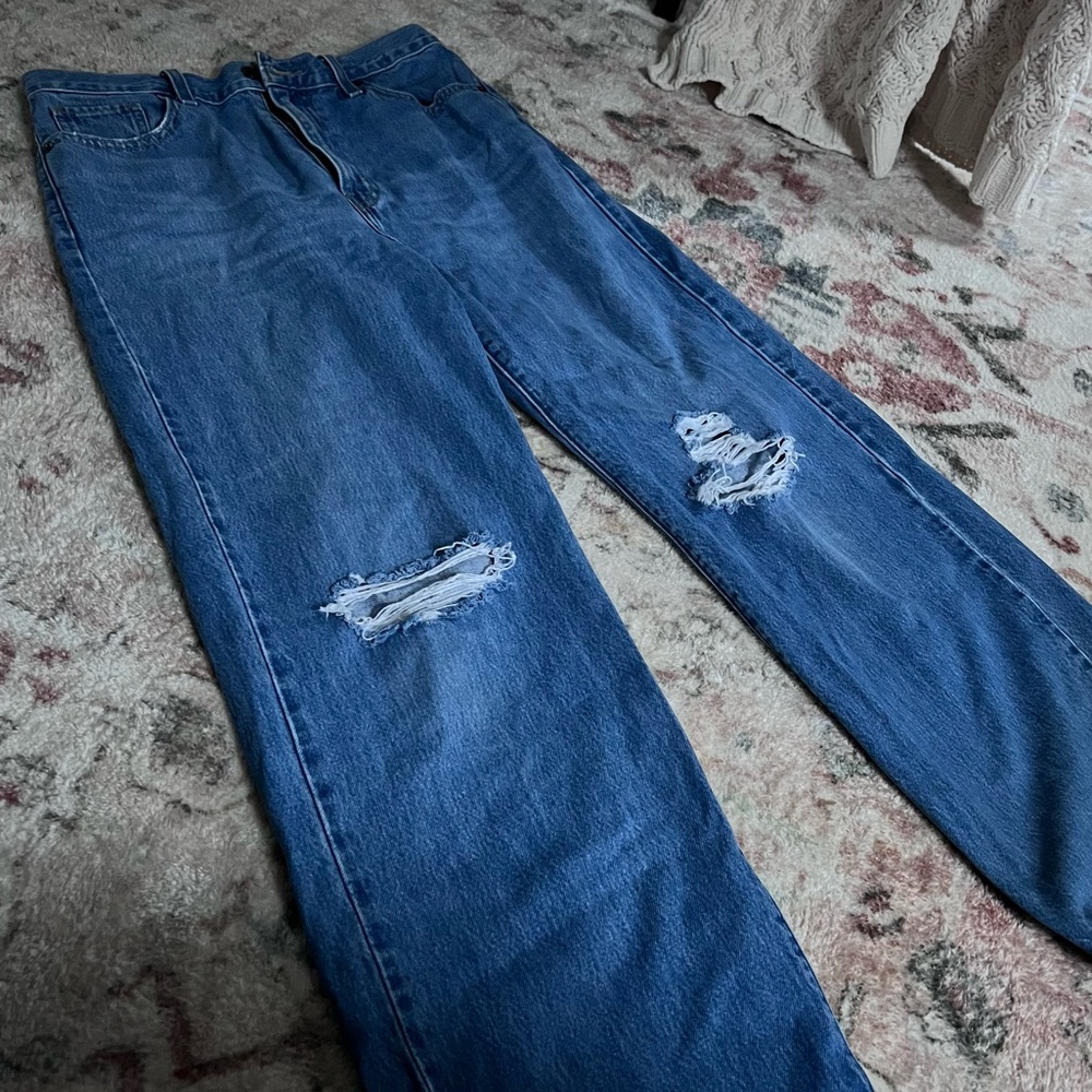 Levi’s High Waisted Straight Jeans